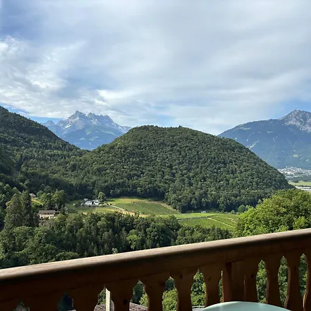 Le Cabinet De Curiosités De Natacha 3* Aigle